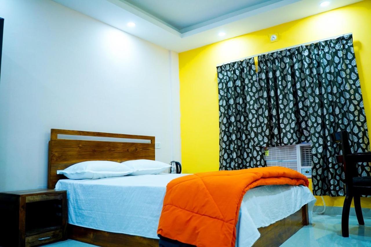 Apartment Insignia Premium 1 Bhk Serviced Appartments,the Club Krishna Sea Sight ,puri